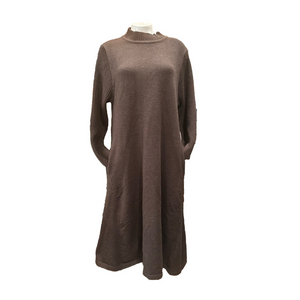 NWOT MINIBEE Brown knit Mock Neck Long Sleeve Sweater Dress